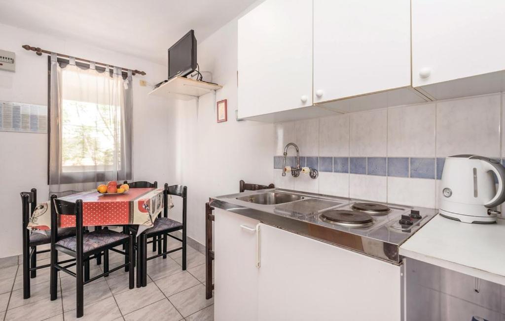 Apartmani Jadra Stara Novalja Esterno foto